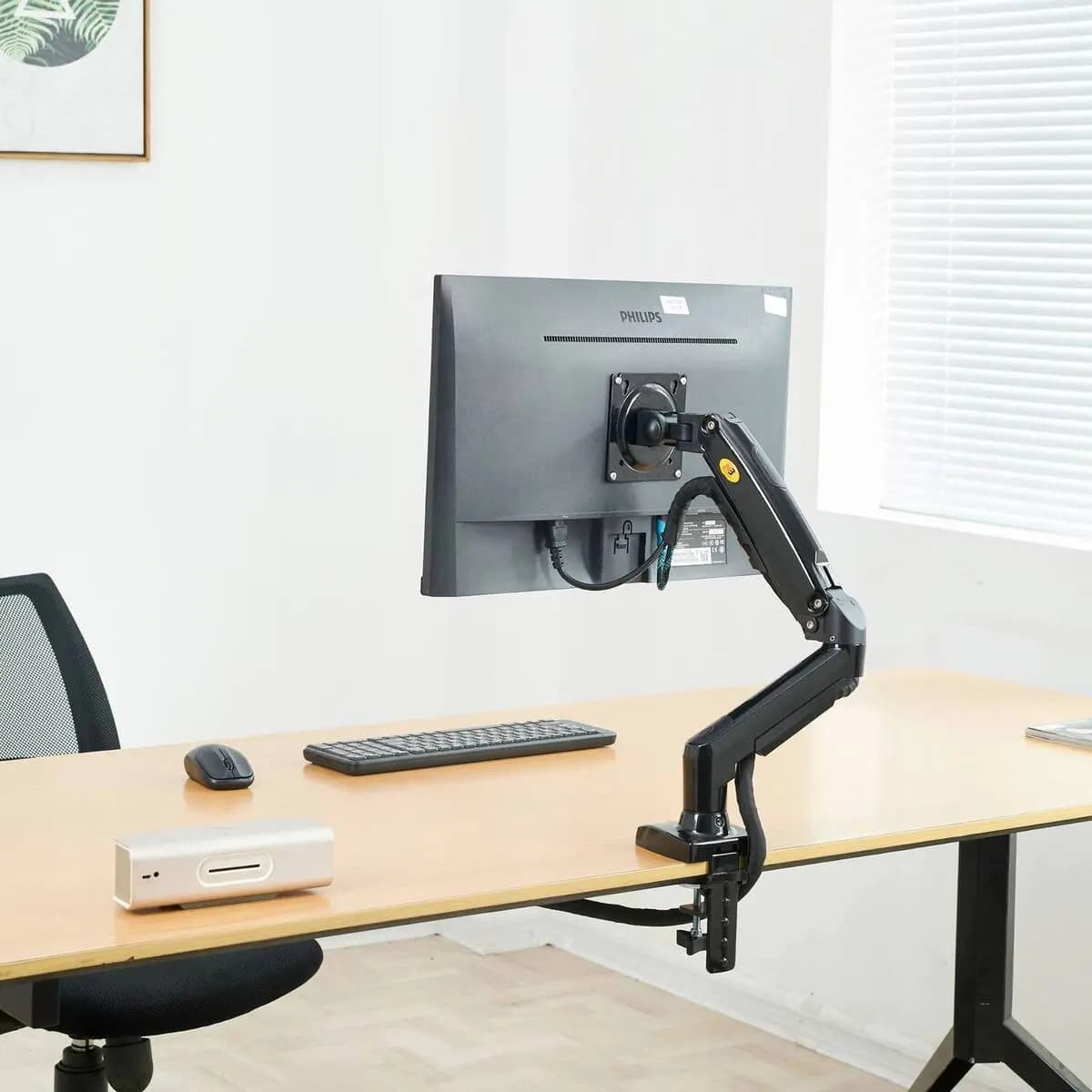 Base Escritorio Soporte Televisor Monitor 17 -30 2-9kg F80 Color Negro — imagen 4